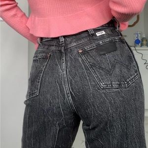 Wrangler, charcoal, wide legs distressed jeans